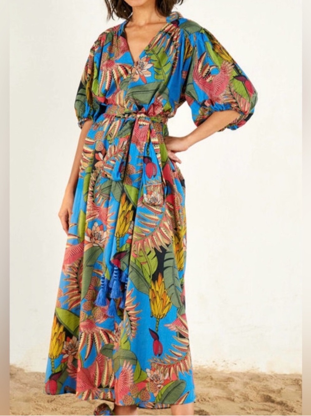FARM RIO Totally Tuiuiu Maxi Dress - Multi Print SUZE XS